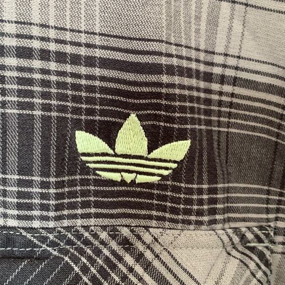 Men’s Adidas button up shirt - Picture 4 of 6